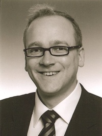Dr. Jan-Philipp Weiß